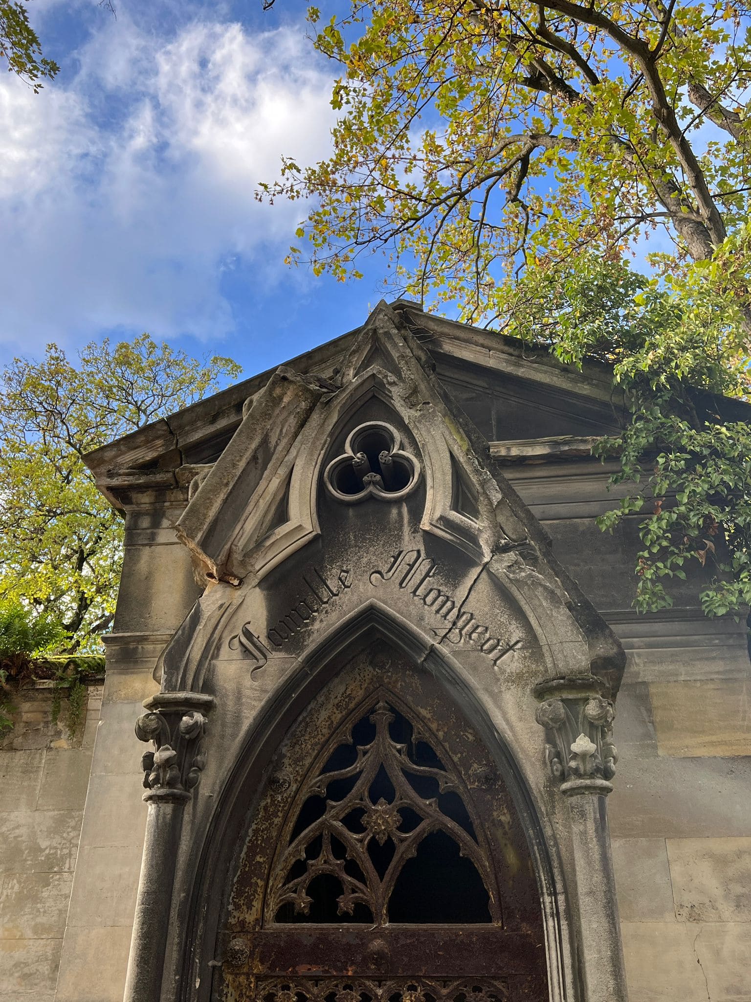 PL tomb’s ruin