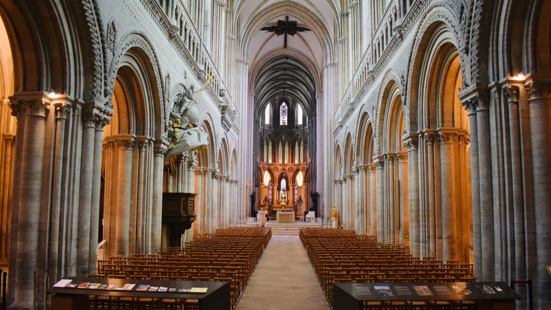 Bayeux Cathedral Gothic Nave Tour Paris Beyond Medieval Architecture Normandy Bayeux Cathedral Gothic nave interior 13th-century pointed arches ribbed vaults columns - Paris and Beyond Tours guided medieval architecture Normandy France